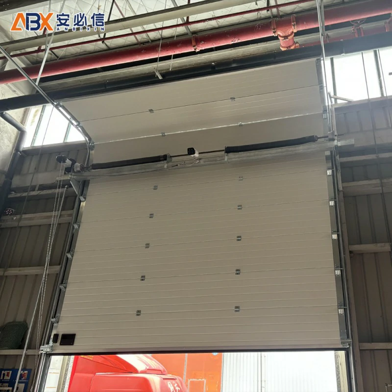威海市铝板滑升门